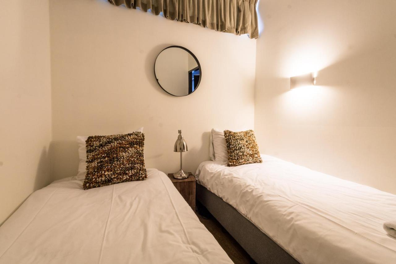 Hotel Mosaic Apartments อัมสเตอร์ดัม ภายนอก รูปภาพ