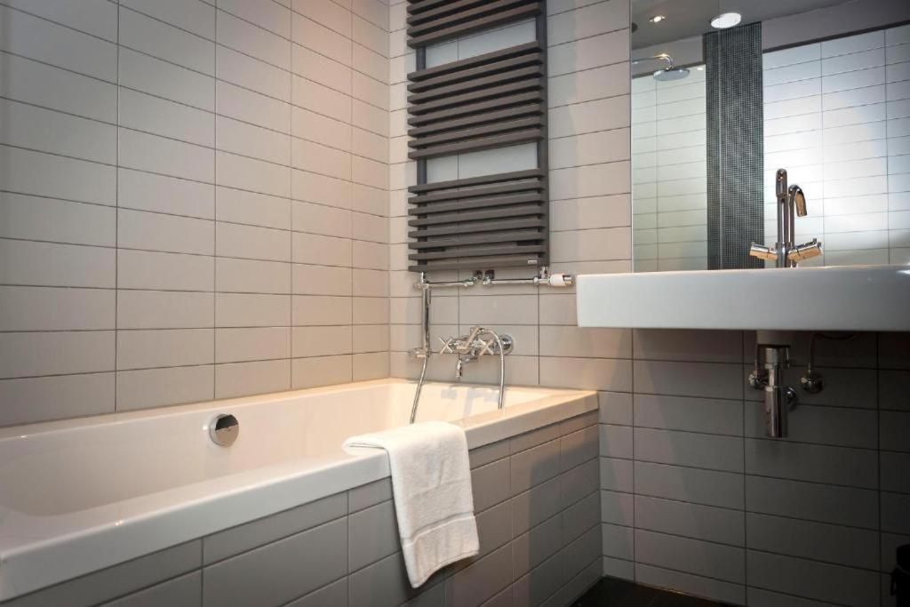 Hotel Mosaic Apartments อัมสเตอร์ดัม ภายนอก รูปภาพ